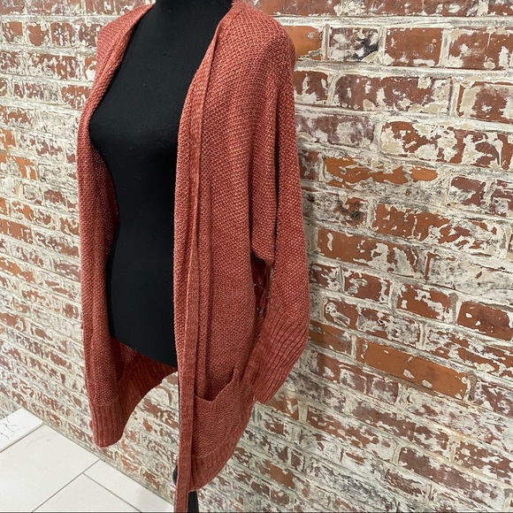 Pink Rose Vintage | Knit Cardigan Sweater with Pockets - Picture 7 of 10